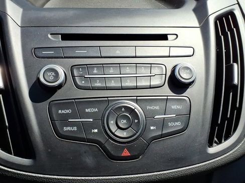 Used 2017 Ford Escape SE AWD/4WD image 26