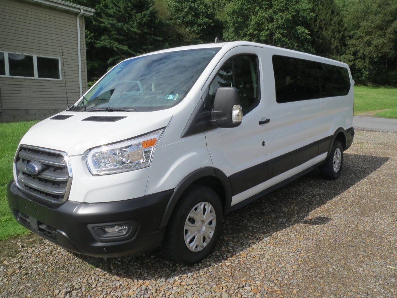 Used 2024 Ford Transit 350 XLT RWD image 2