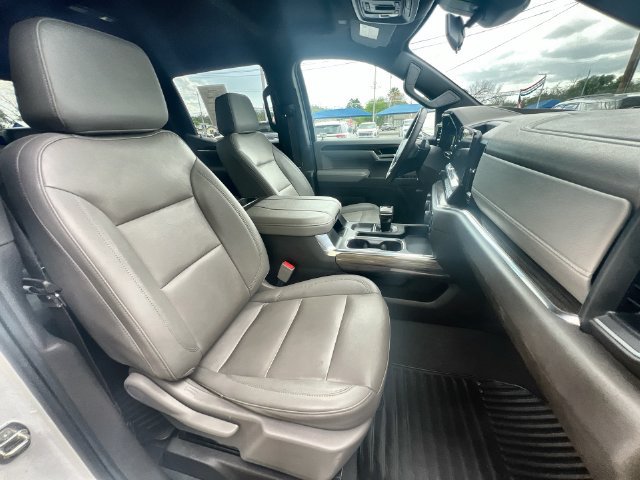 Certified 2024 Chevrolet Silverado 1500 RST AWD/4WD image 27