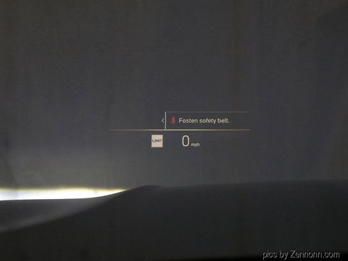 Used 2025 BMW 330i xDrive Sedan w/ M Sport Package image 18