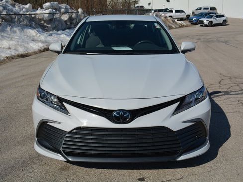 Used 2023 Toyota Camry LE w/ Convenience Package image 2