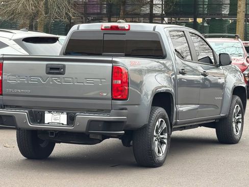 Used 2021 Chevrolet Colorado Z71 w/ Safety Package AWD/4WD image 4