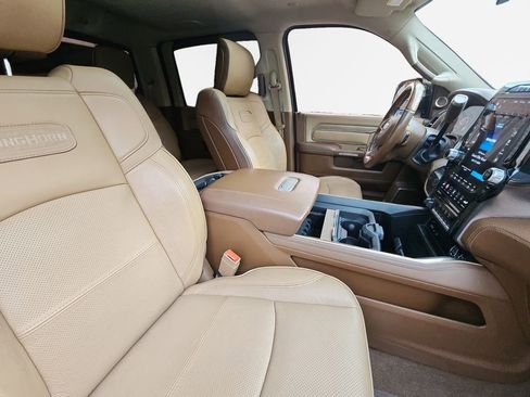 Used 2019 RAM 3500 Limited image 26