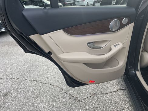 Certified 2020 Mercedes-Benz GLC 300 image 39