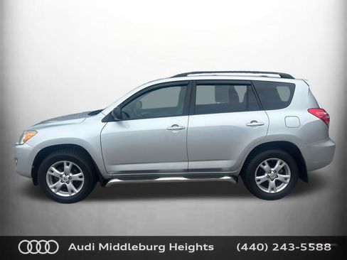Used 2012 Toyota RAV4 4WD w/ Upgrade Value Pkg image 5