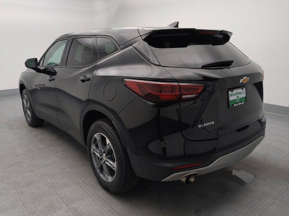 Used 2025 Chevrolet Blazer LT FWD image 5
