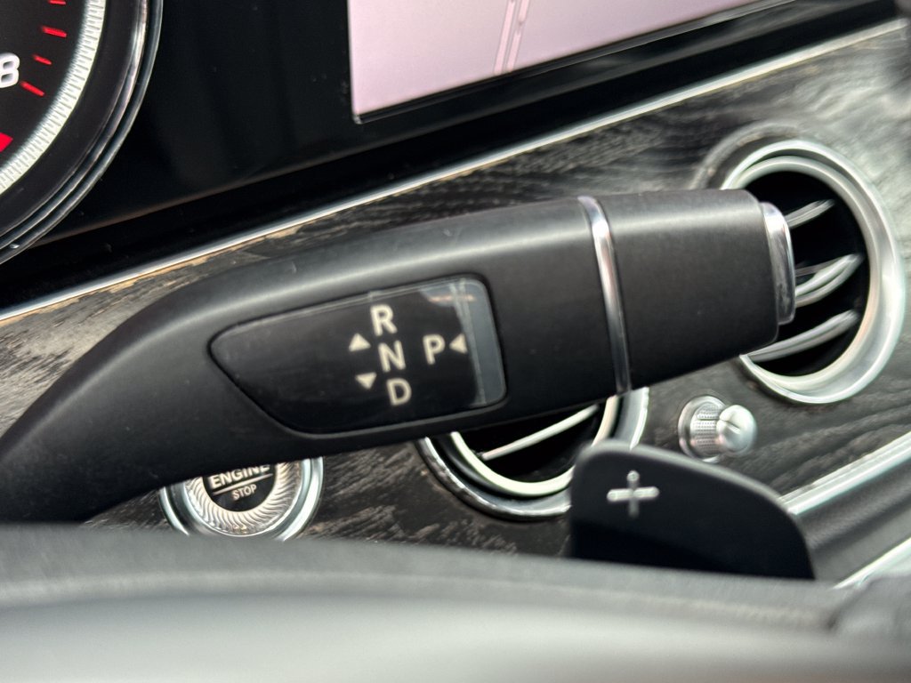 Used 2018 Mercedes-Benz E 300 image 24