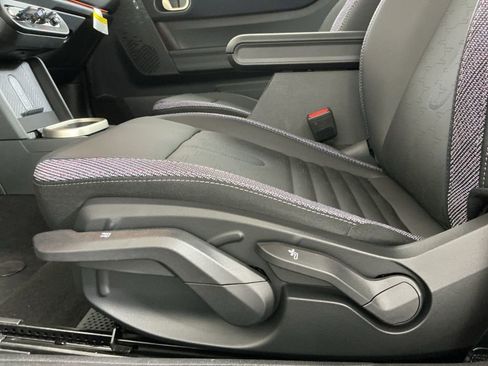 New 2025 MINI Cooper S image 18