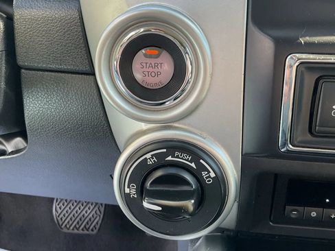 Used 2019 Nissan Titan PRO-4X w/ Pro-4x Utility Package image 33