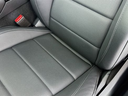 Certified 2025 Mercedes-Benz GLE 350 4MATIC image 21