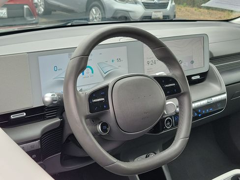 Certified 2024 Hyundai Ioniq 5 SEL RWD image 9