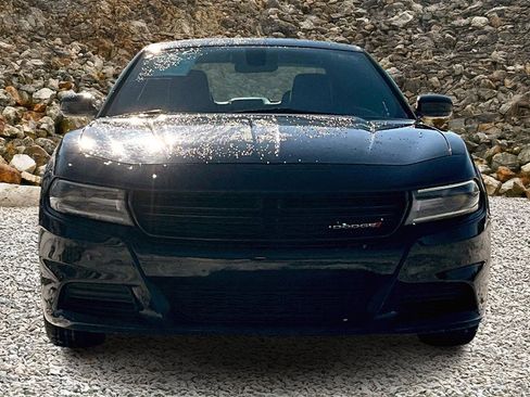 Used 2021 Dodge Charger SXT w/ Leather Interior Group image 3