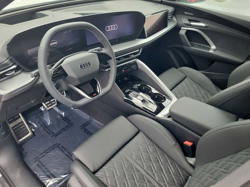 New 2026 Audi SQ5 Premium Plus image 2