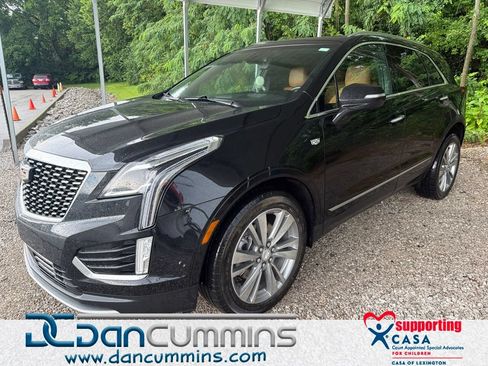 Used 2022 Cadillac XT5 Premium Luxury w/ Technology Package AWD/4WD image 1