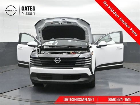 New 2025 Nissan Kicks SV image 57