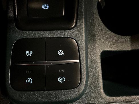 Used 2024 Ford Maverick XL image 27