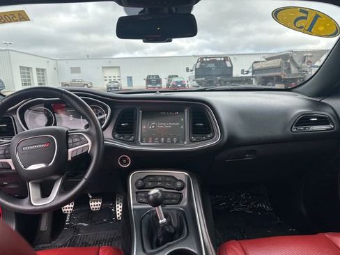 Used 2015 Dodge Challenger R/T Plus image 14