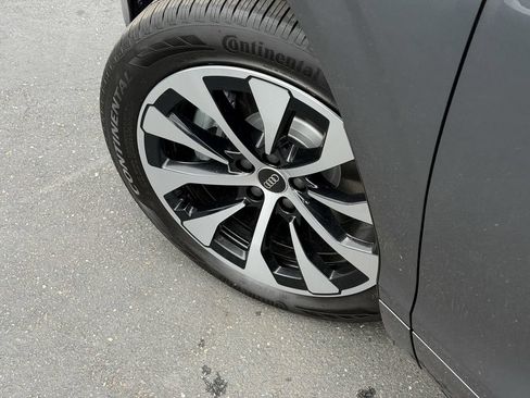 New 2026 Audi Q3 quattro 2.0T AWD/4WD image 11