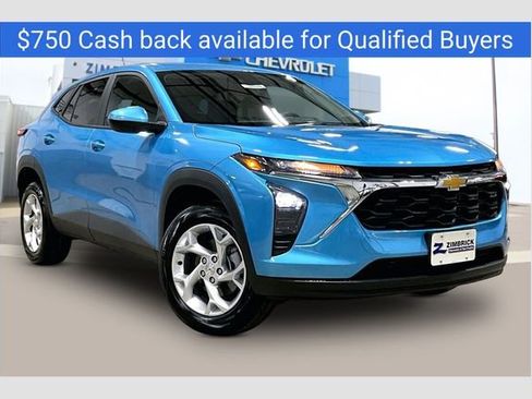 New 2026 Chevrolet Trax LS w/ LS Convenience Package FWD image 1