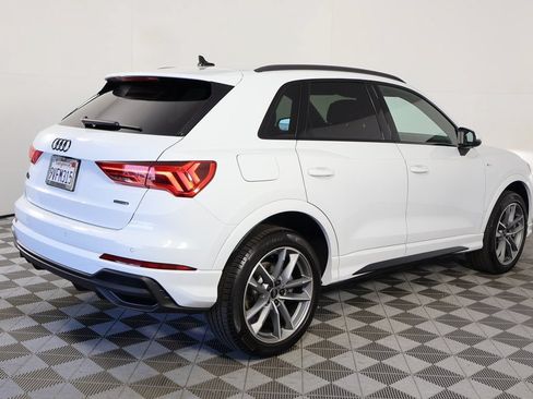 Used 2025 Audi Q3 2.0T Premium w/ Convenience Package AWD/4WD image 4