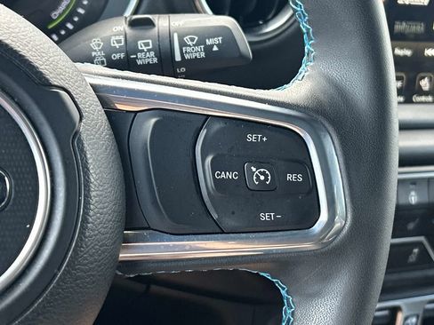 Used 2023 Jeep Wrangler Unlimited Rubicon 4xe w/ Cold Weather Group AWD/4WD image 28