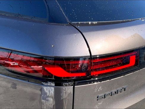 New 2026 Land Rover Range Rover Sport Dynamic SE image 14