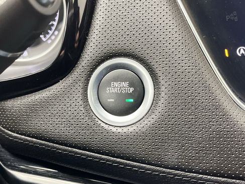 Certified 2025 Cadillac XT5 Premium Luxury image 23