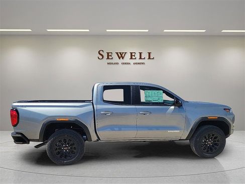 New 2026 GMC Canyon Elevation w/ Convenience Package image 6