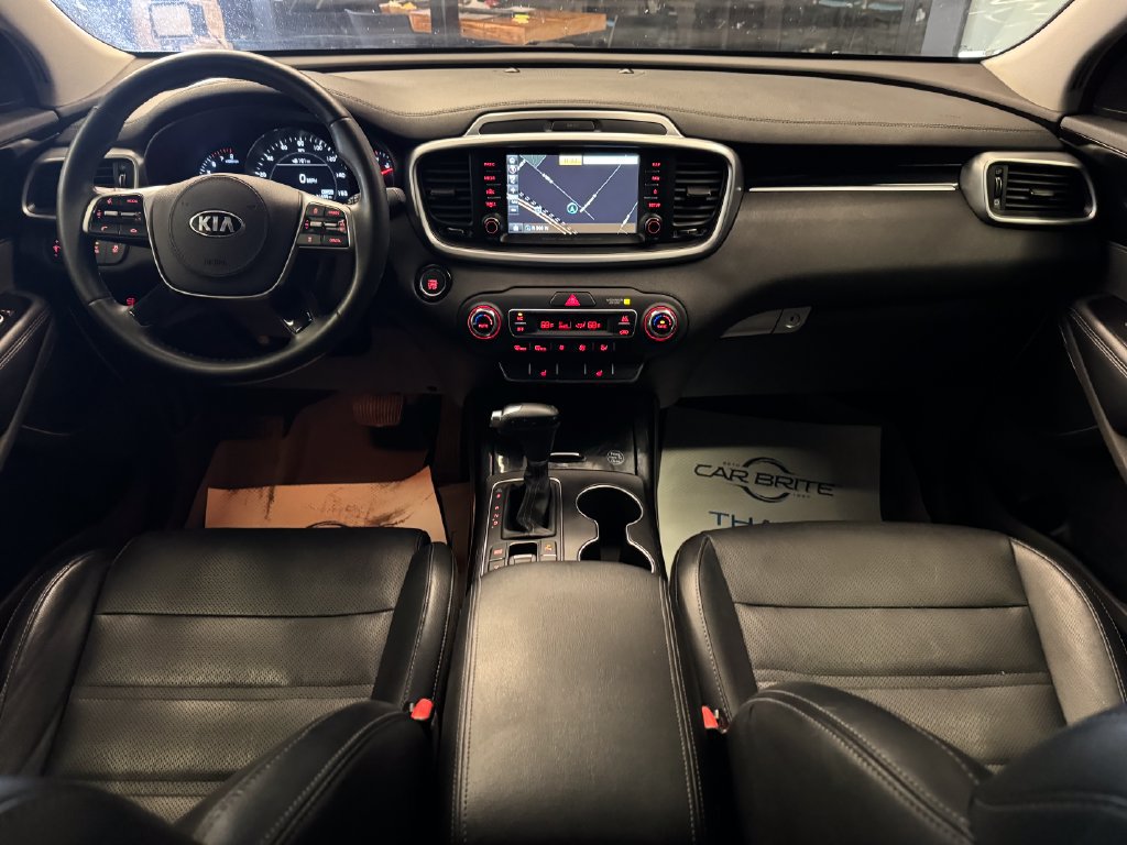 Used 2019 Kia Sorento SX AWD/4WD image 9