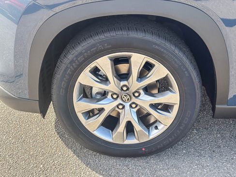 New 2026 Toyota Grand Highlander AWD image 11