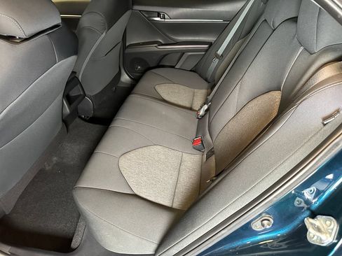 Used 2021 Toyota Camry LE FWD image 21