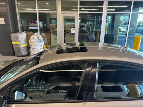 Used 2018 Audi A6 2.0T Premium w/ 20" Black Optic Wheel Package AWD/4WD image 8