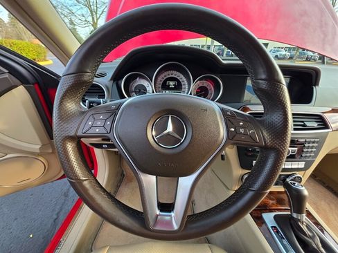 Used 2013 Mercedes-Benz C 300 C 300 Sport 4MATIC AWD / V6 / image 47