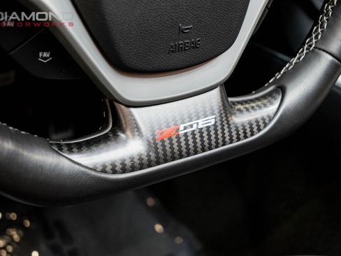 Used 2015 Chevrolet Corvette Z06 w/ 3LZ Preferred Equipment Group RWD image 94