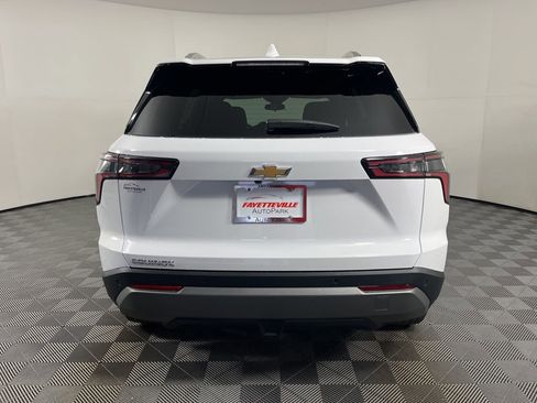 New 2026 Chevrolet Equinox LT FWD image 4