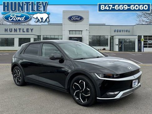 Used 2024 Hyundai Ioniq 5 SEL image 3