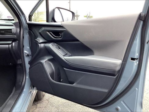 Used 2024 Subaru Crosstrek 2.0i Premium image 27