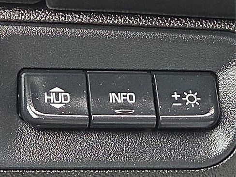 Used 2021 GMC Acadia SLT w/ Elevation Edition image 22