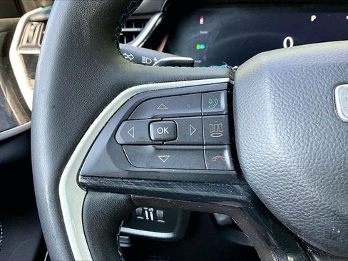 Used 2023 Jeep Grand Cherokee Trailhawk w/ Advanced Protech Group II AWD/4WD image 29