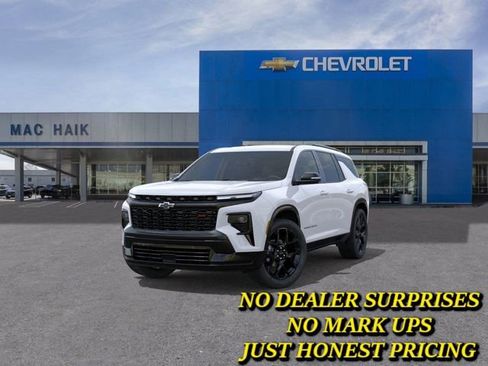 New 2026 Chevrolet Traverse RS image 8