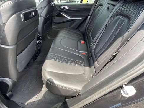 Used 2025 BMW X5 xDrive50e AWD/4WD image 10