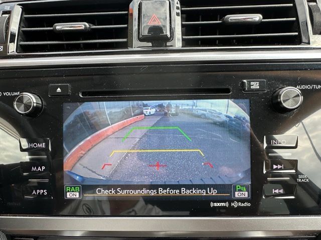 Used 2017 Subaru Outback 2.5i Touring w/ Popular Package #5A AWD/4WD image 27