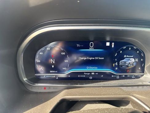 Used 2022 Chevrolet Tahoe Z71 image 13