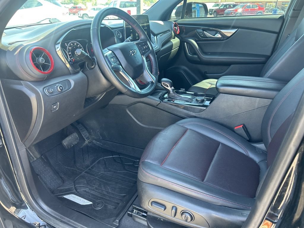Used 2023 Chevrolet Blazer RS w/ LPO, Floor Liner Package FWD image 10