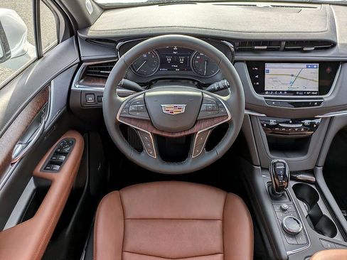 New 2026 Cadillac XT5 Premium Luxury w/ LPO, ONYX Package image 30