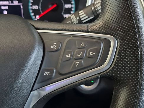Used 2023 Chevrolet Equinox LS FWD image 14