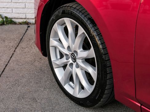 Used 2016 MAZDA MAZDA3 s Grand Touring image 62