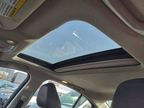 Used 2021 INFINITI Q50 Luxe image 12