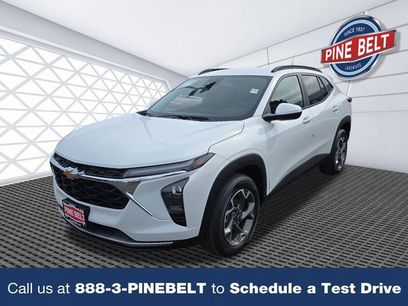 New 2026 Chevrolet Trax LT w/ Driver Confidence Package