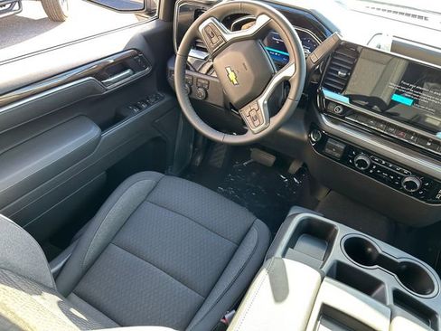 New 2026 Chevrolet Silverado 1500 LT image 19